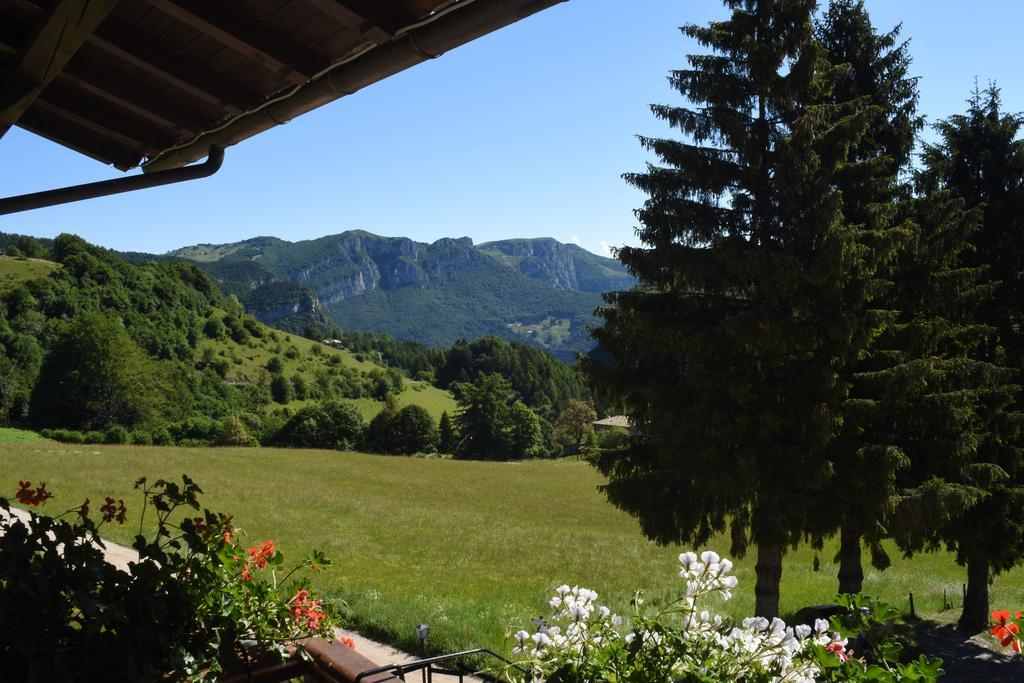 Rifugio Monte Baldo Hotel Avio Eksteriør billede