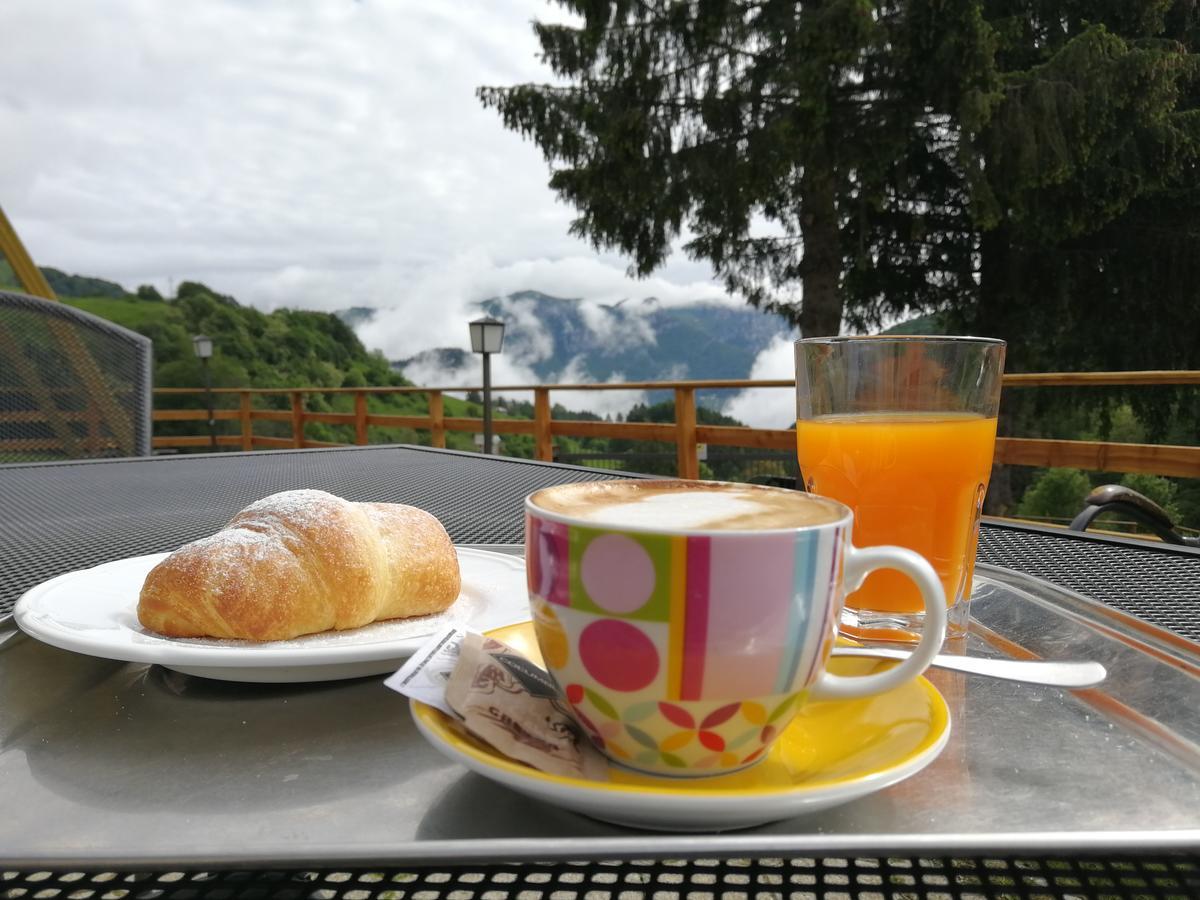 Rifugio Monte Baldo Hotel Avio Eksteriør billede