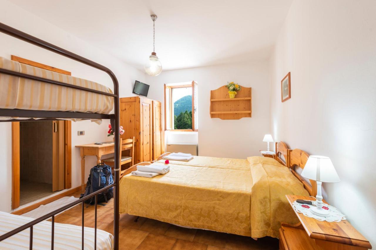 Rifugio Monte Baldo Hotel Avio Eksteriør billede